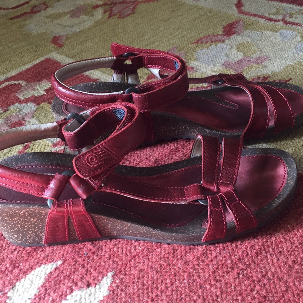 Teva Red Leather Wedge sandals size 9.5